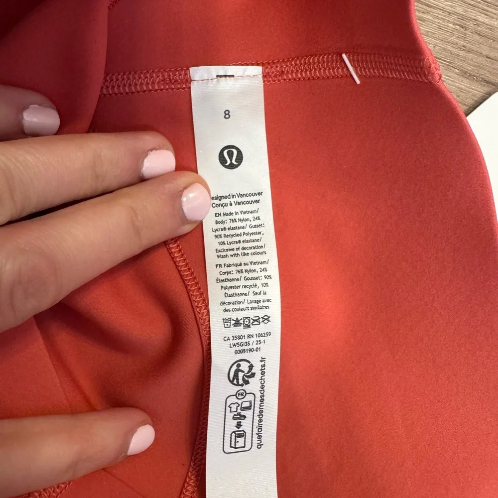 Lululemon athletica glow up high rise tight legging 28” - Picture 4 of 5